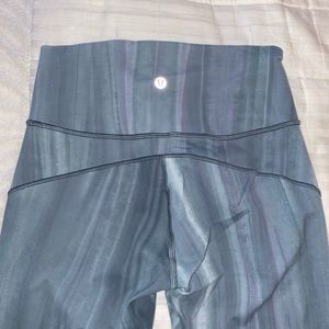 Lulu lemon leggings